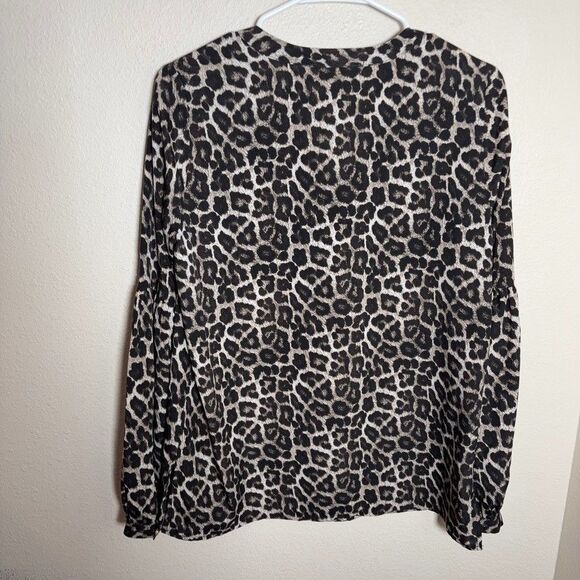Michael Kors Blouse Women's XS Cheetah V-Neck Long Sleeve Zipper Career Shirt - Picture 4 of 8